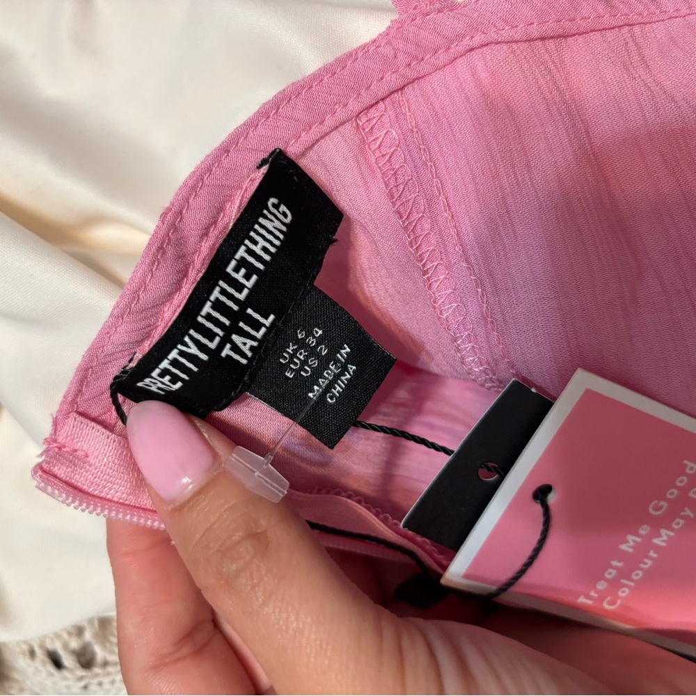 PrettyLittleThing Pink Ruffle Maxi Dress - Picture 5 of 5